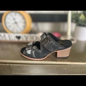 Freebird black shoes